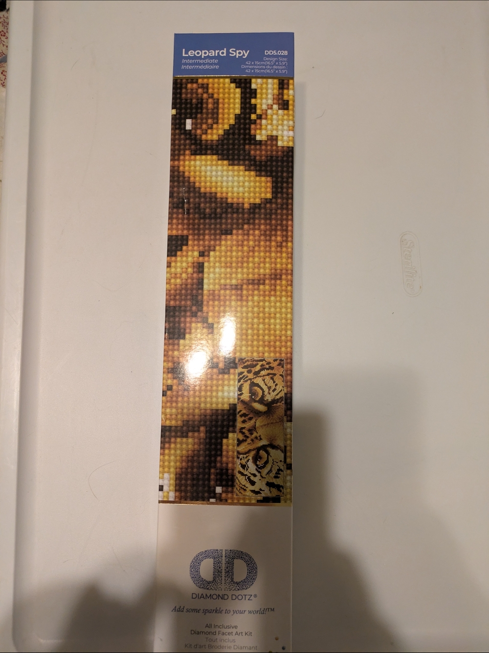 Diamond Dotz "Leopard Spy" Diamond Art Kit - Gold & Brown Brand New!! Unopen!!